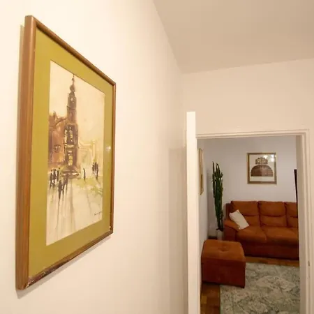 Liman - Vintage Style Apartment